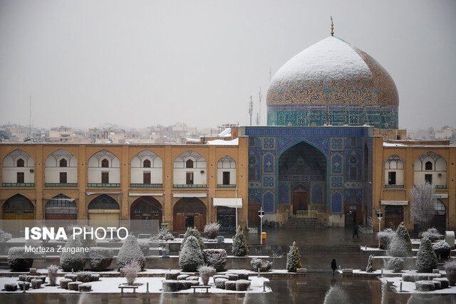 اولین بارش برف زمستانی در اصفهان